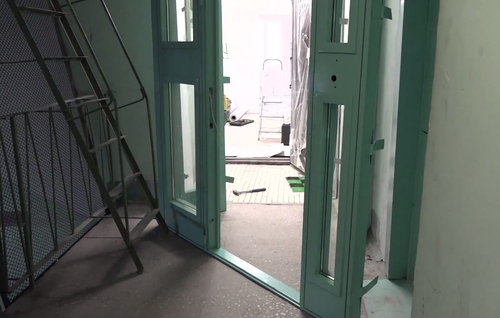 Дверь перед установкой Дверь перед установкой