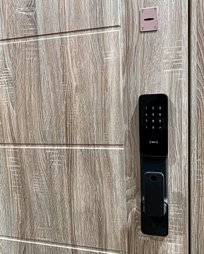 Двери 4 класса защиты