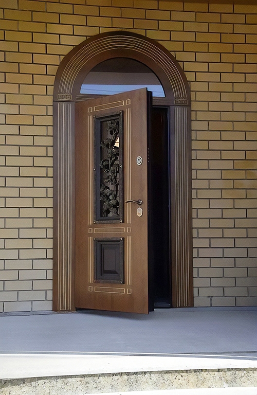 Арочная парадная дверь Арочная парадная дверь