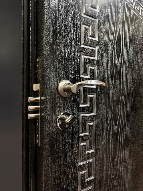 Цилиндровый замок и ручка Цилиндровый замок и ручка