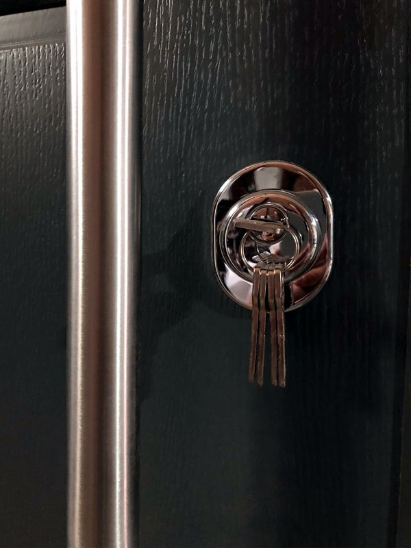 Замок Замок