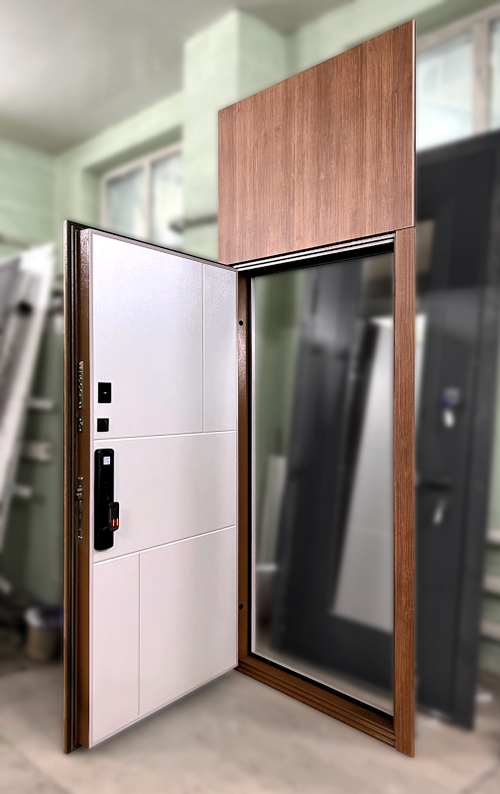 Дверь с электронным замком Дверь с электронным замком