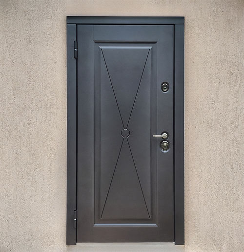 Квартирная дверь с фрезеровкой Квартирная дверь с фрезеровкой