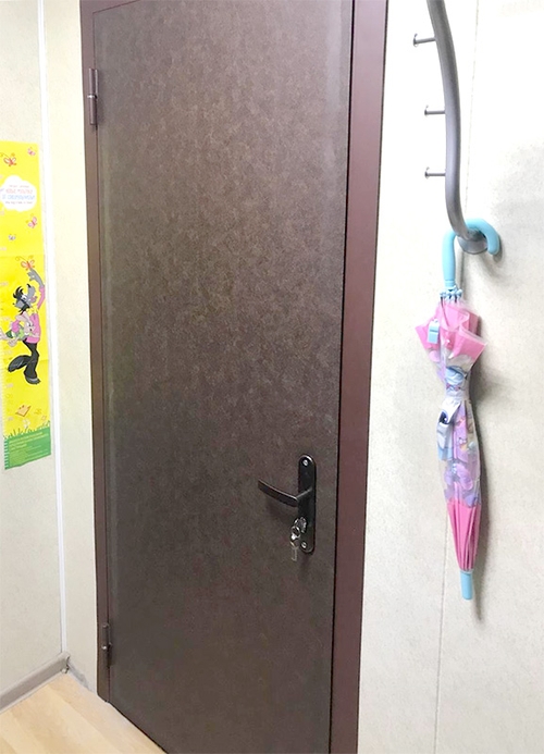 Дверь с винилискожей (ул. Плющева) Дверь с винилискожей (ул. Плющева)