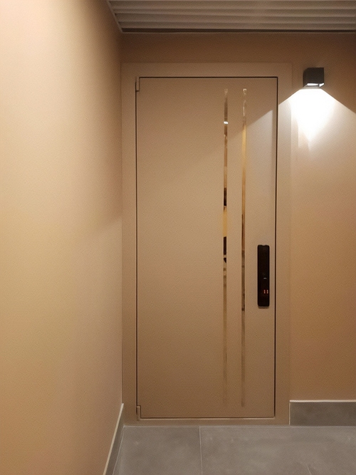 Дверь со smart-замком Дверь со smart-замком