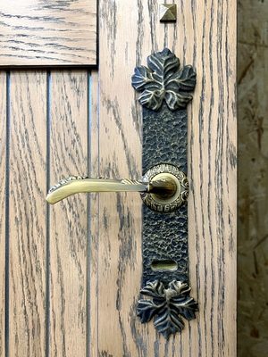 Дверная ручка Дверная ручка