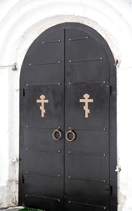 Двустворчатая дверь с порошковой покраской Двустворчатая дверь с порошковой покраской