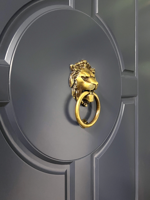 Кнокер «лев» Кнокер «лев»