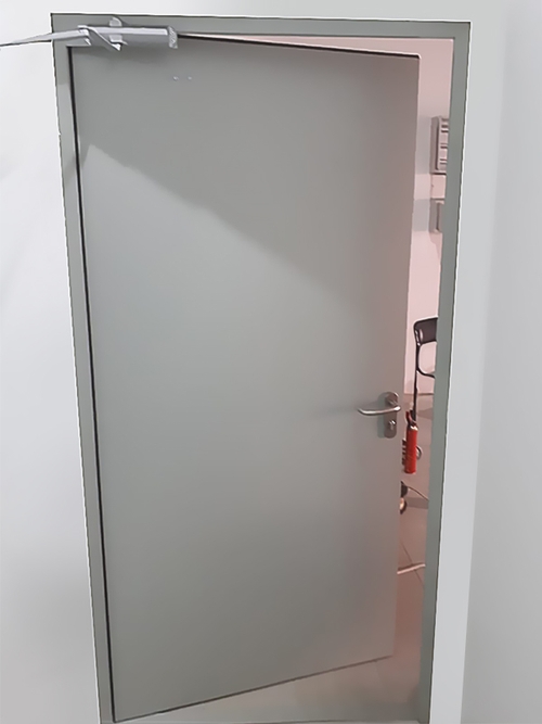 Огнеупорная дверь, фото изнутри Огнеупорная дверь, фото изнутри