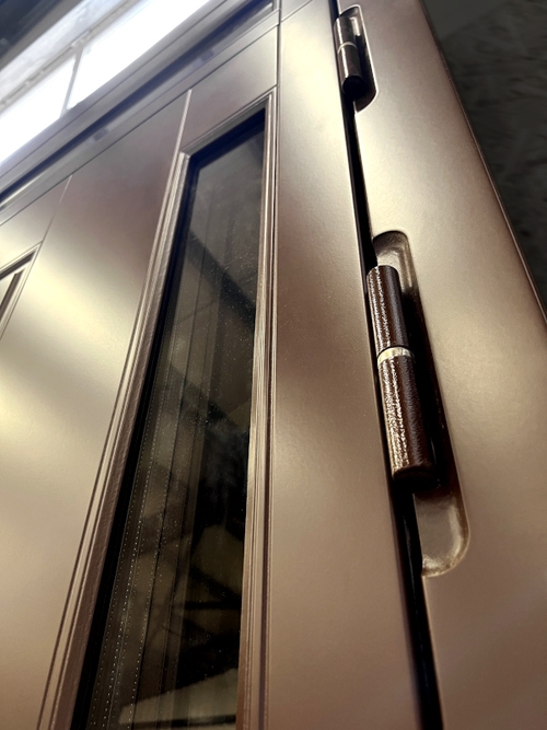 Петли и стеклопакет Петли и стеклопакет