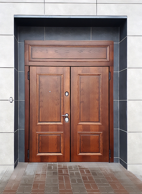 Равностворчатая дверь с фрамугой Равностворчатая дверь с фрамугой