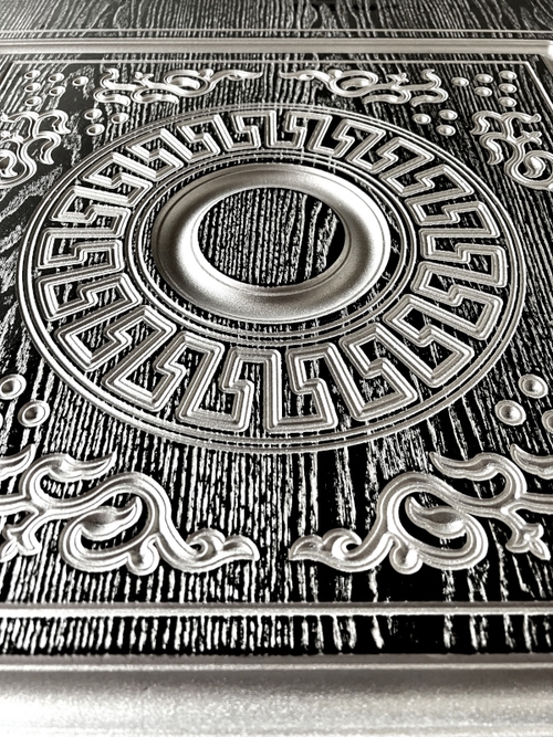 Рисунок с серебряной патиной Рисунок с серебряной патиной