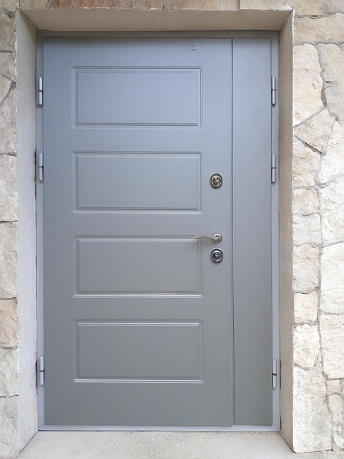 Серая уличная дверь МДФ Серая уличная дверь МДФ