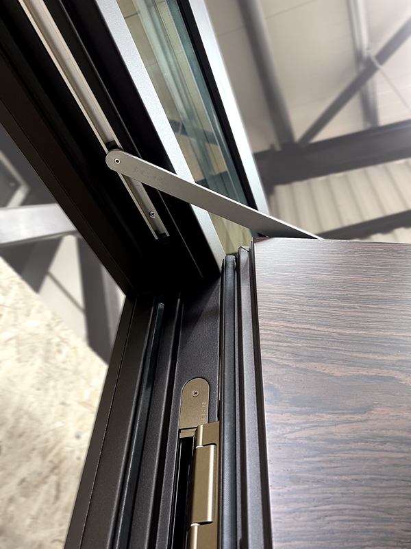 Скрытый доводчик Скрытый доводчик