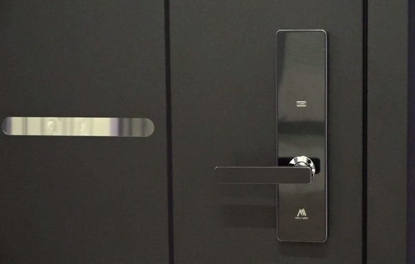 Электронный замок Электронный замок