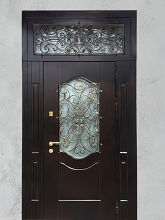 Парадная дверь для элитной стоматологии Парадная дверь для элитной стоматологии